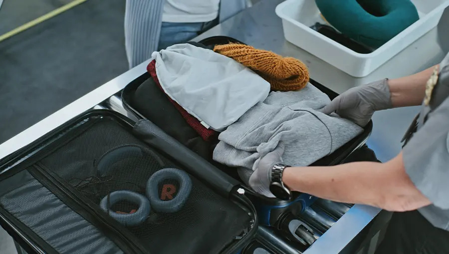 Unexpected Items Banned from Hand Luggage on US Flights (2025 Guide)